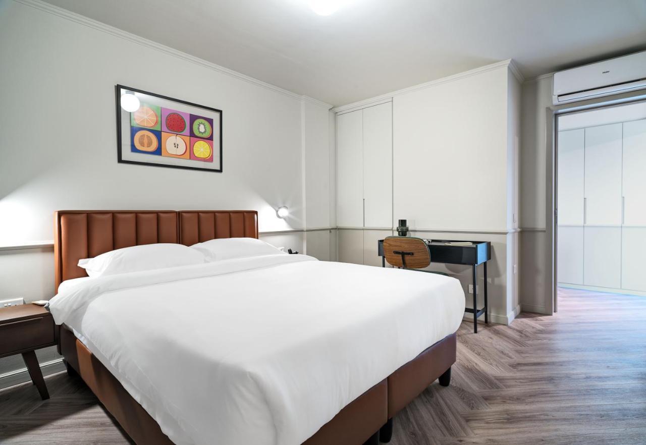 Liv The City Suites Adults Only Larnaka Exterior foto