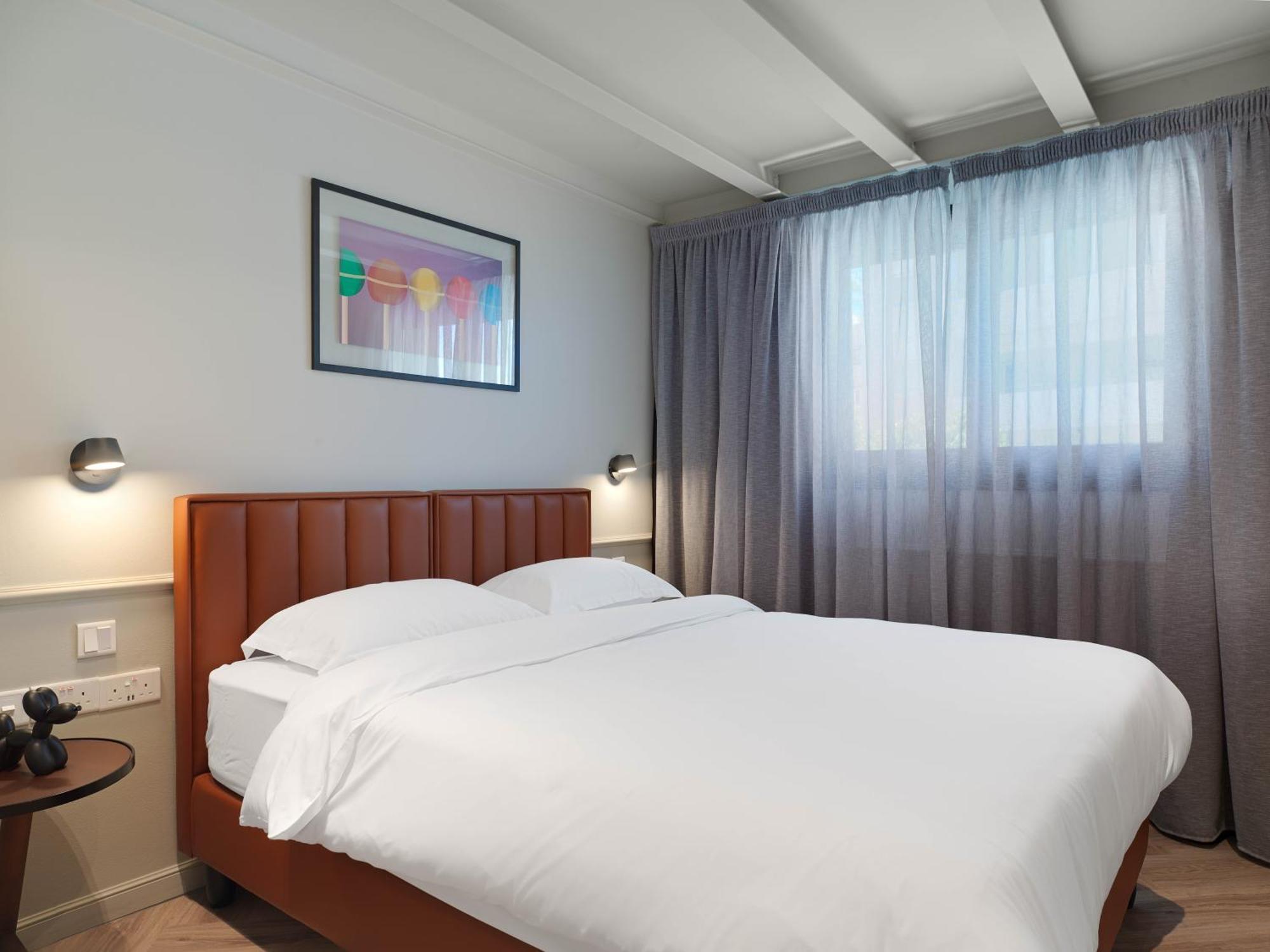 Liv The City Suites Adults Only Larnaka Exterior foto